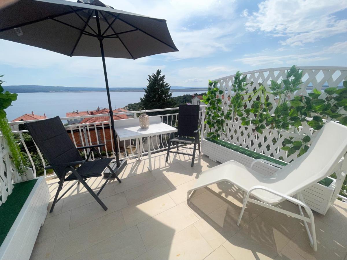 Apartmani Fabijan&Florijan Dramalj Exterior photo